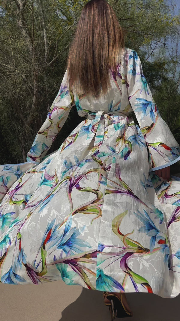 'Birds of Paradise Flower Silk Kimono' with Shimmering Jacquard Pattern
