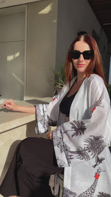 The Modern Muse Linen Kimono